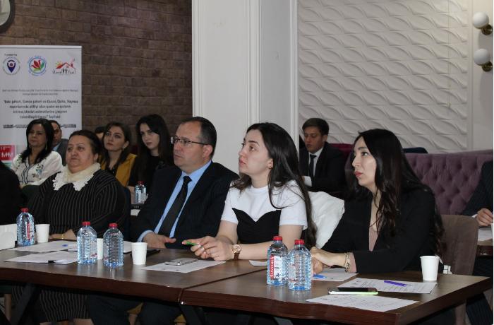 Gəncədə qadın və qızların ictimai xidmətlərə çıxışının yaxşılaşdırılması məqsədilə təlim keçirildi